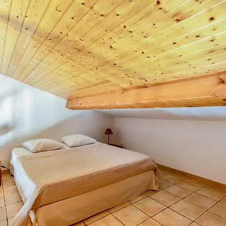 La Rose Des Vents & Spa - Gite Savane Neoules Exterior photo
