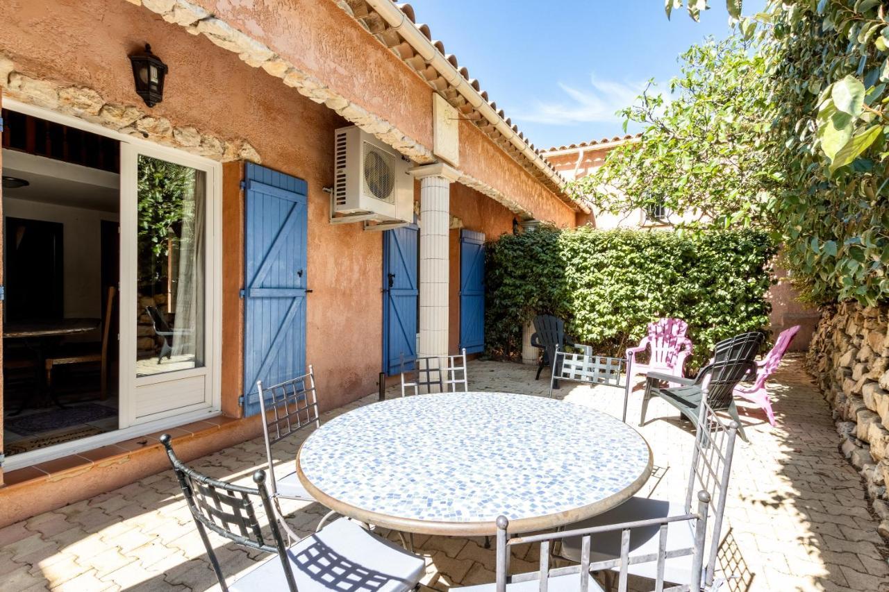 Holiday home La Rose Des Vents & - Savane Neoules